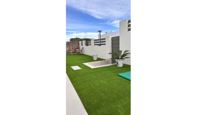 Återförsäljning - Villa -
San Miguel de Salinas - Costa Blanca