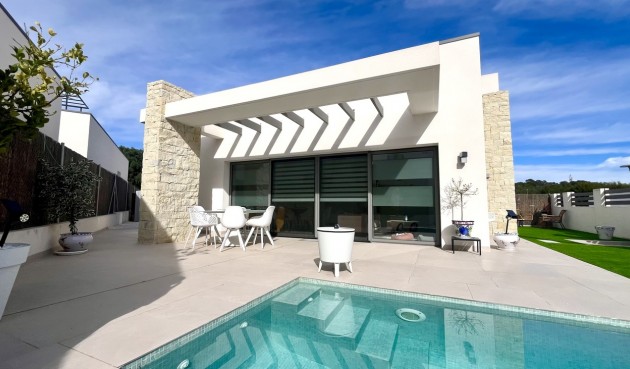 Återförsäljning - Villa -
San Miguel de Salinas - Costa Blanca