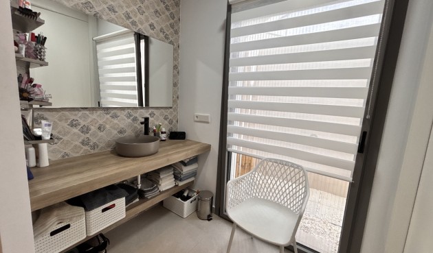 Återförsäljning - Villa -
San Miguel de Salinas - Costa Blanca