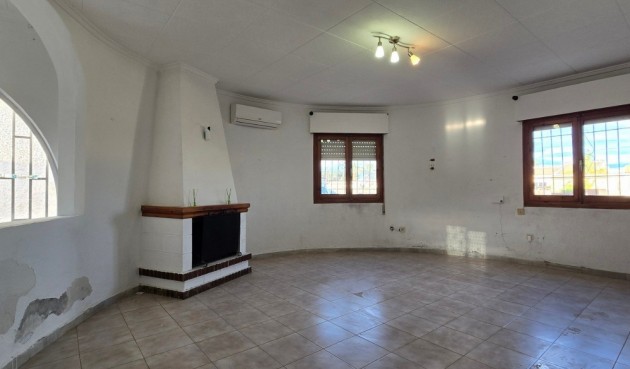 Reventa - Villa -
Torrevieja - Costa Blanca