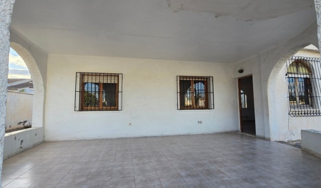 Reventa - Villa -
Torrevieja - Costa Blanca