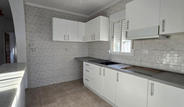 Reventa - Villa -
Torrevieja - Costa Blanca