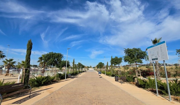 Reventa - Villa -
Torrevieja - Costa Blanca