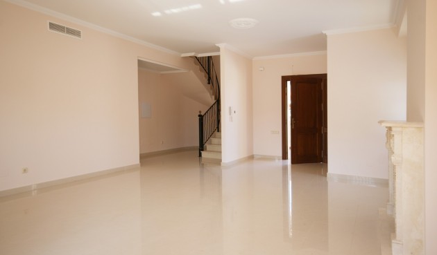 Återförsäljning - Villa -
Cabo Roig - Costa Blanca