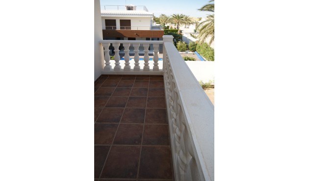 Återförsäljning - Villa -
Cabo Roig - Costa Blanca