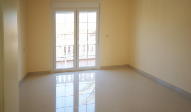 Återförsäljning - Villa -
Cabo Roig - Costa Blanca