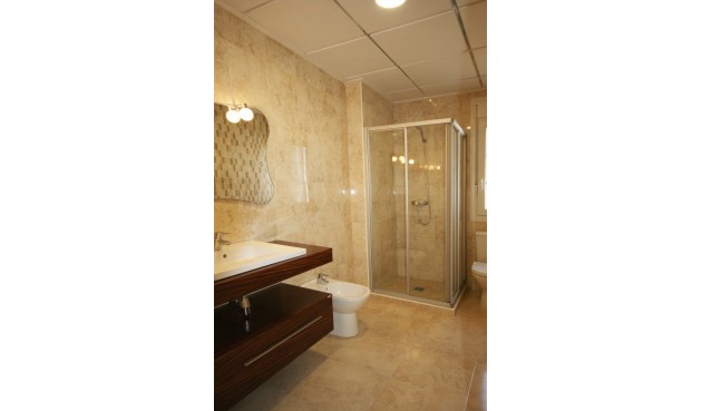 Återförsäljning - Villa -
Cabo Roig - Costa Blanca