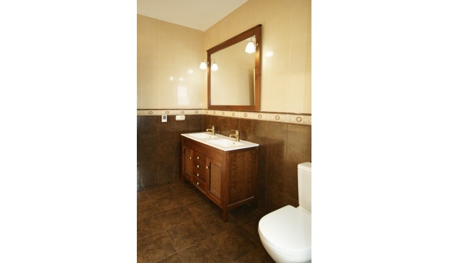 Återförsäljning - Villa -
Cabo Roig - Costa Blanca