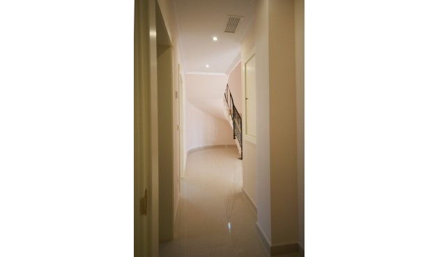 Återförsäljning - Villa -
Cabo Roig - Costa Blanca