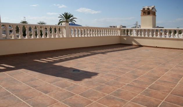 Återförsäljning - Villa -
Cabo Roig - Costa Blanca