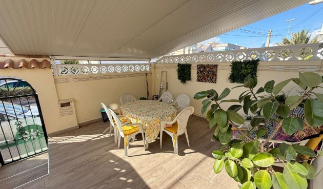 Reventa - Town House -
Torrevieja - Calas Blanca