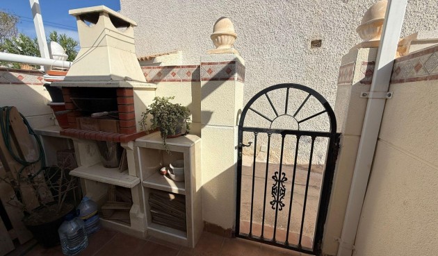 Reventa - Town House -
Torrevieja - Calas Blanca