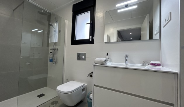 Reventa - Villa -
Los Balcones - Costa Blanca