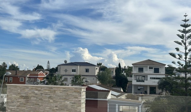 Reventa - Villa -
Los Balcones - Costa Blanca