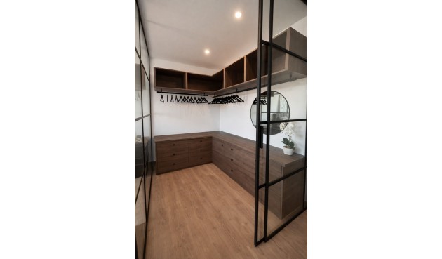 Brukt - Town House -
Dolores - Costa Blanca