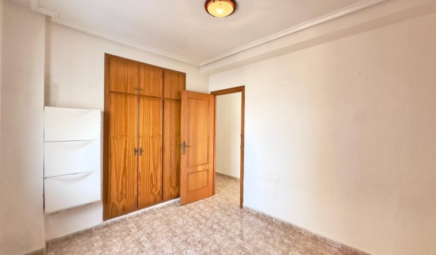 Brukt - Apartment -
Torrevieja - Playa del Cura