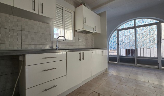 Återförsäljning - Villa -
El Chaparral - Inland