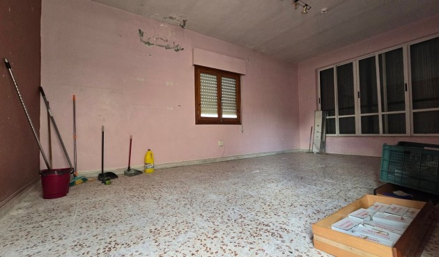 Återförsäljning - Villa -
El Chaparral - Inland