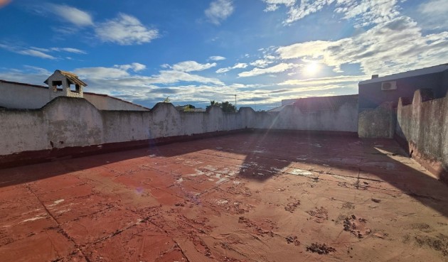 Återförsäljning - Villa -
El Chaparral - Inland