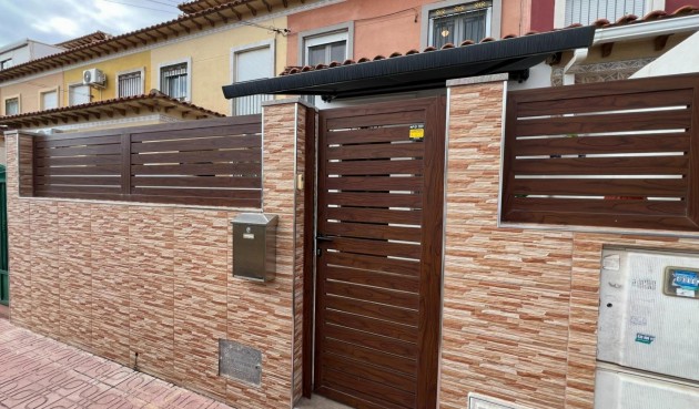 Brukt - Bungalow -
Torrevieja - Costa Blanca