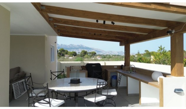 Reventa - Villa -
Alfas del Pí - Costa Blanca