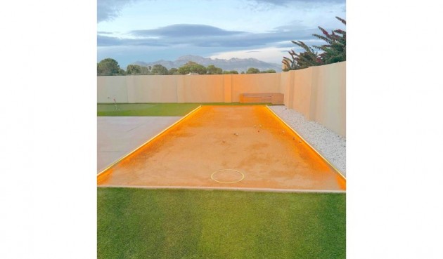 Reventa - Villa -
Alfas del Pí - Costa Blanca