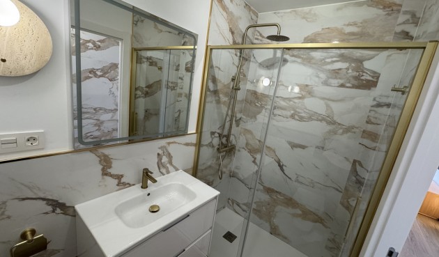 Reventa - Ático -
Punta Prima - Costa Blanca