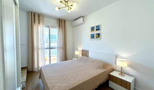 Brukt - Apartment -
Villamartin - Costa Blanca