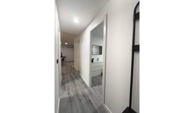 Brukt - Apartment -
Torrevieja - Curva Del Palangre