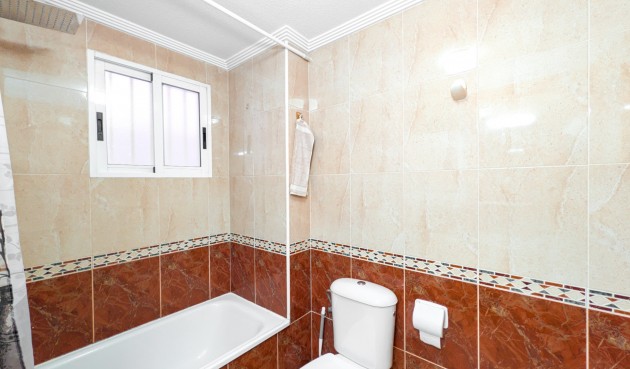 Reventa - Apartment -
Torrevieja - Costa Blanca