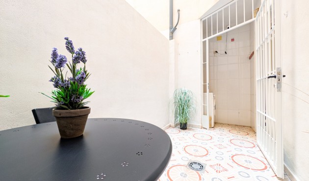 Reventa - Apartment -
Torrevieja - Costa Blanca