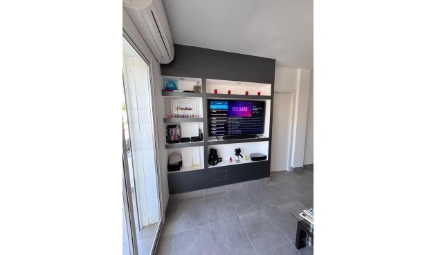 Reventa - Apartment -
Villamartin - Costa Blanca