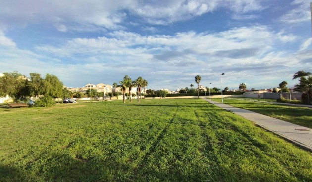 Brukt - Villa -
Torrevieja - La Siesta - El Salado - Torreta