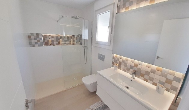 Obra nueva - Town House -
Avileses