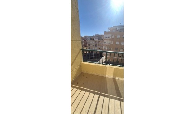 Återförsäljning - Apartment -
Torrevieja - La Mata Pueblo
