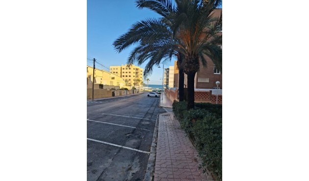 Brukt - Apartment -
Guardamar del Segura - Guardamar Playa