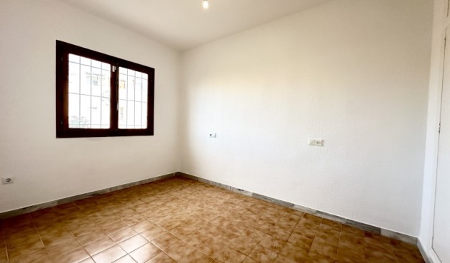 Brukt - Town House -
Torrevieja - Costa Blanca