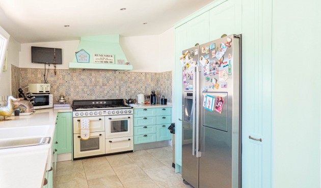 Reventa - Villa -
Heredades - Costa Blanca