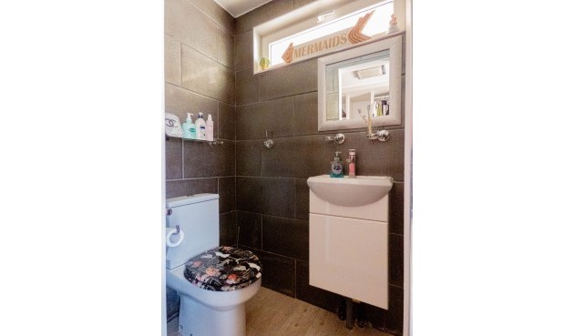 Reventa - Villa -
Heredades - Costa Blanca