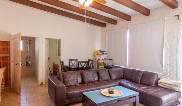 Reventa - Villa -
Heredades - Costa Blanca