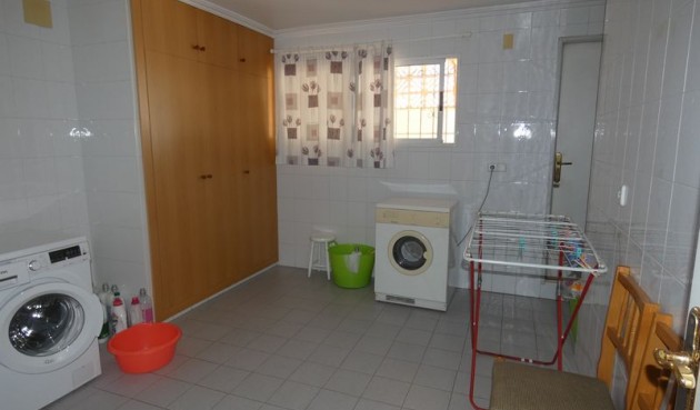 Brukt - Villa -
Almoradí - Inland