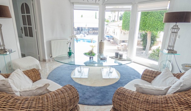 Brukt - Villa -
Ciudad Quesada - Costa Blanca