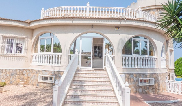 Brukt - Villa -
Ciudad Quesada - Costa Blanca