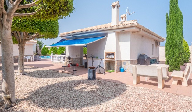Brukt - Villa -
Ciudad Quesada - Costa Blanca