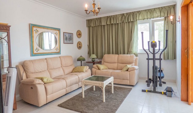 Reventa - Villa -
San Miguel de Salinas - Inland