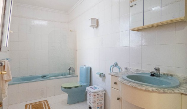 Reventa - Villa -
San Miguel de Salinas - Inland