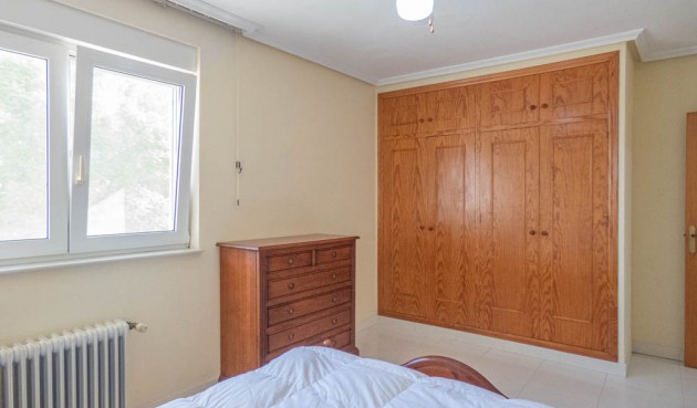 Reventa - Villa -
San Miguel de Salinas - Inland