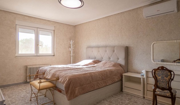 Reventa - Villa -
San Miguel de Salinas - Inland