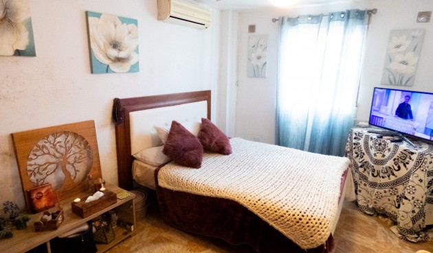 Reventa - Villa -
Playa Flamenca - Costa Blanca