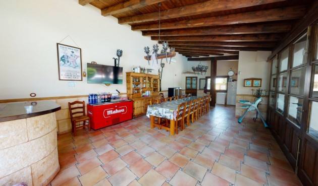 Återförsäljning - Villa -
Catral - Costa Blanca